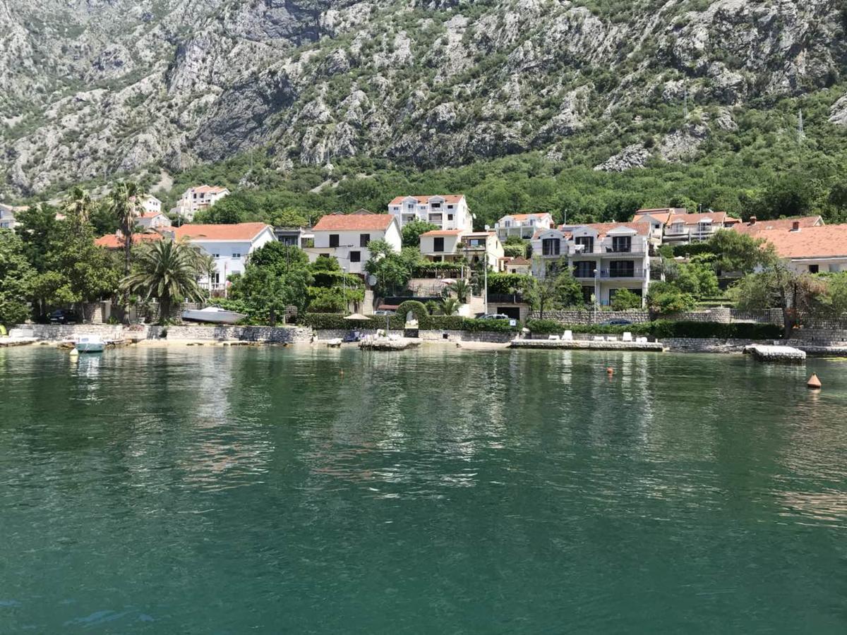 La Grande Apartments Kotor Exterior photo
